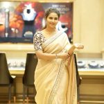 Myna Nandhini Instagram - Beautiful saree from @thorkal_couture_official camera @skmani_photography. Jewels @challani_jewellery hairstyles @makris_makeover_artistry
