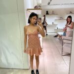 NIKI Instagram - all i ever do is go on tour n take pictures n never post them hehe