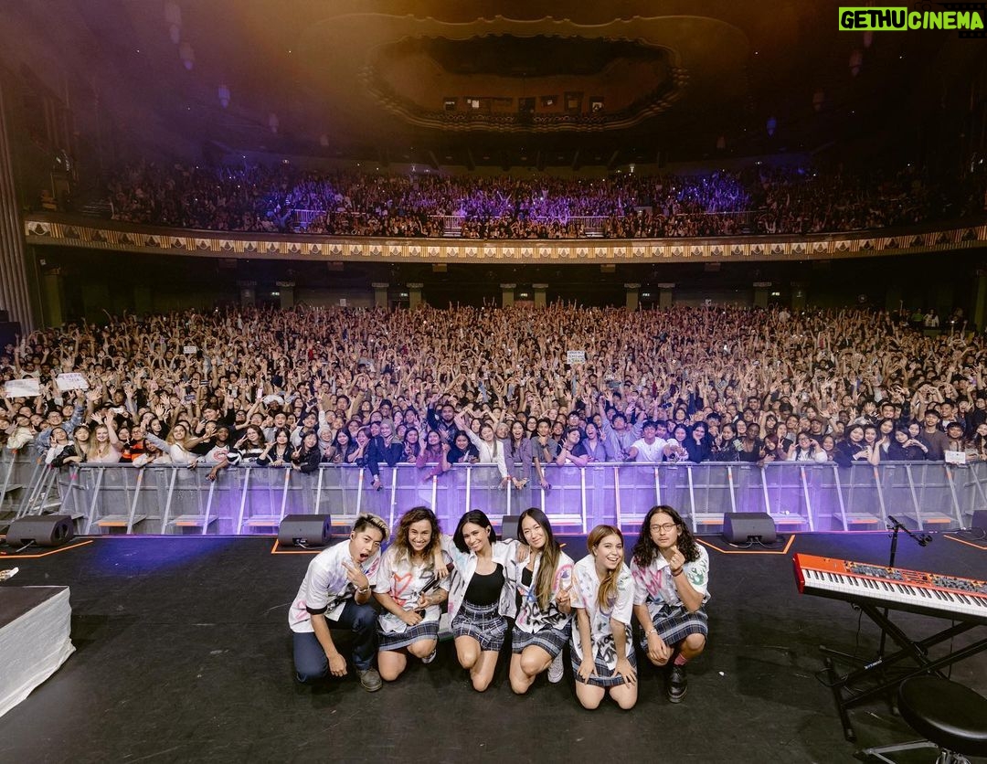 NIKI Instagram - LONDON I AM ACTUALLY STUPID IN LOVE WITH YOU !!! one of my fav shows of all time thank you sooo much for showing up & showing out !!!!🥺🥺 we WILL be back xx London, United Kingdom