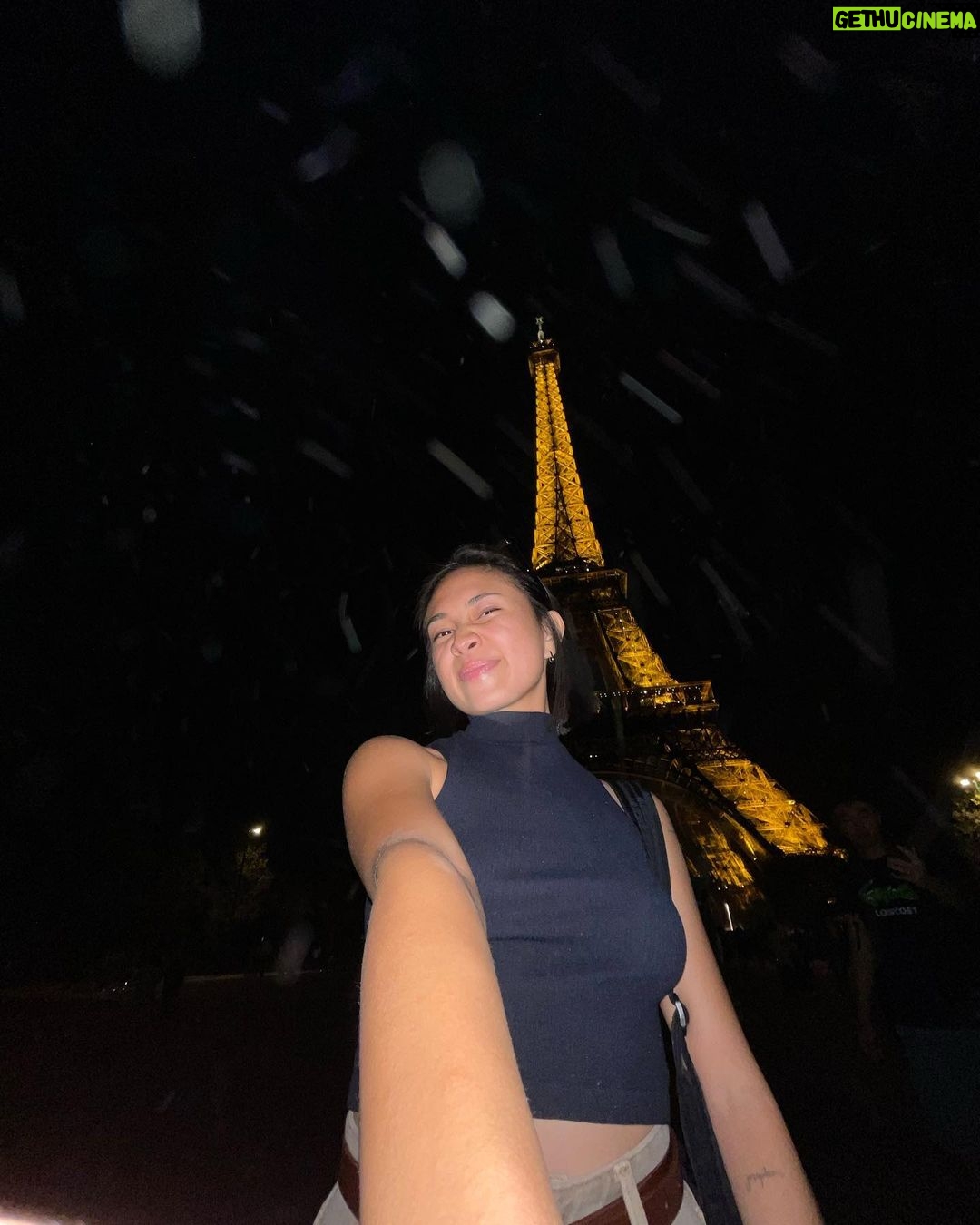 NIKI Instagram - beyoncé? beyoncé? are u happy to be in paris? beyoncé?? Paris, France