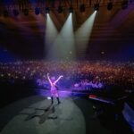 NIKI Instagram - 2 sold out nights in Jakarta❤️🇮🇩 16,000 of you !!! 😭 terima kasih sedalam-dalamnya tanah airku tercinta !!! Jakarta, Indonesia