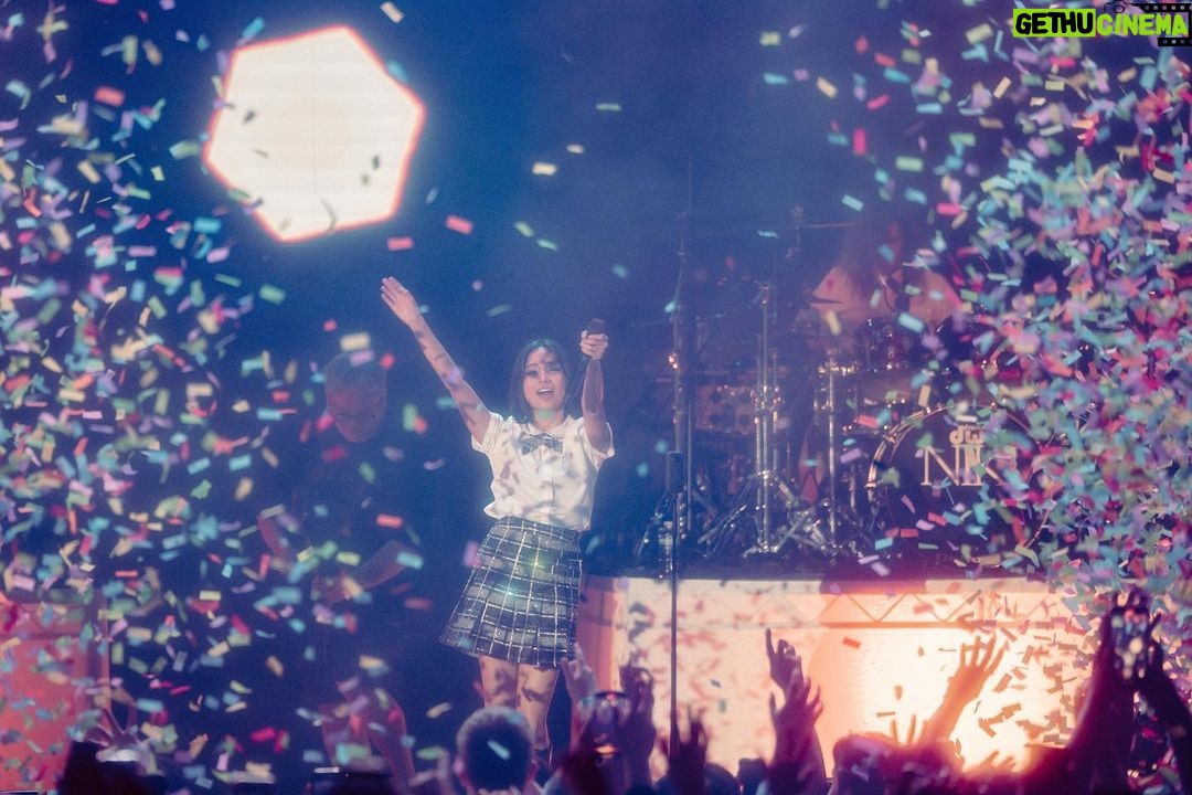NIKI Instagram - thank you melbourne!!! cutest show ever 🤍 Melbourne, Australia