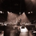 NIKI Instagram - mahal kita manila 🤍 first sold out headline arena show. thank you soooo much the love was electric !!! Manila, Philippines