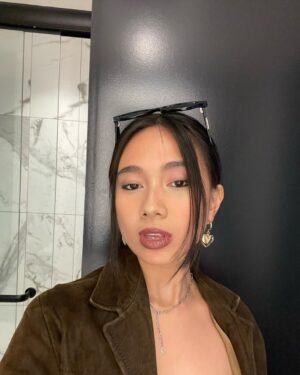 NIKI Instagram - lolla pt. 2 😎