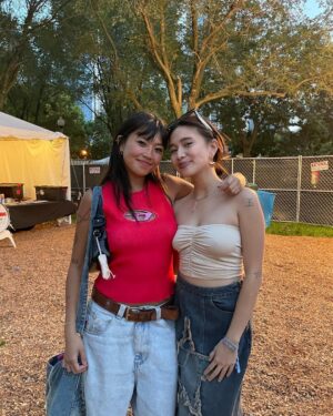 NIKI Instagram - lolla pt. 2 😎