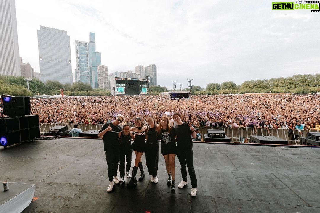 NIKI Instagram - THANK YOU LOLLAPALOOZA. Chicago, Illinois