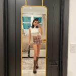 NIKI Instagram - coz ur hot ! then ur cold ! ur yes ! then ur no !