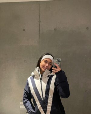 NIKI Instagram - brr