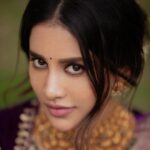 Nabha Natesh Instagram - Wishing you a Diwali filled with boundless joy, radiant moments, and endless laughter. Let the festival of lights illuminate your heart with happiness! : : : : Saree and blouse - @omanas.in Jewellery - @navrathan1954 X @storystudiolive Stylist - @sandhya__sabbavarapu @team_sandhya Assisted by - @sirichandana_medi Hair +makeup - yours truly Shimoga, Karnataka