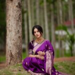 Nabha Natesh Instagram - Wishing you a Diwali filled with boundless joy, radiant moments, and endless laughter. Let the festival of lights illuminate your heart with happiness! : : : : Saree and blouse - @omanas.in Jewellery - @navrathan1954 X @storystudiolive Stylist - @sandhya__sabbavarapu @team_sandhya Assisted by - @sirichandana_medi Hair +makeup - yours truly Shimoga, Karnataka
