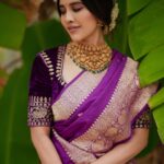 Nabha Natesh Instagram - Wishing you a Diwali filled with boundless joy, radiant moments, and endless laughter. Let the festival of lights illuminate your heart with happiness! : : : : Saree and blouse - @omanas.in Jewellery - @navrathan1954 X @storystudiolive Stylist - @sandhya__sabbavarapu @team_sandhya Assisted by - @sirichandana_medi Hair +makeup - yours truly Shimoga, Karnataka