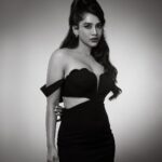 Nabha Natesh Instagram - glam like no one can ✨ : : : Outfit : @labeldivyagoel Jewellery: @lavgender Styling :@sandhya__sabbavarapu @team_sandhya Styling team : @prekshadhakad_ @styled_bysonali_ Photography : @pranav.foto Hair : @crafted_hair_by_her Makeup : @sonalsethiamakeup