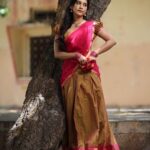 Nabha Natesh Instagram - Happy Dussehra! May this festive season bring you joy, prosperity, and the victory of good over evil. : : : OUTFIT - @MABIA_MB JEWELLERY - @AMRUTPEARLSJEWELLERS STYLIST - @SANDHYA__SABBAVARAPU ASSISTED BY - @SIRICHANDANA_MEDI PHOTOGRAPHY - @KARTEEKSIVAGOUNI HAIRSTYLIST - @NAIDUKAVALA MAKEUP - @makeupbyramakrishna