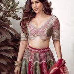 Nabha Natesh Instagram - hues of life. ft. Yours truly! : : : Outfit : @tanva_by_deepika Jewellery: @the_jewel_gallery @vcjew.ellers Styling : @sandhya__sabbavarapu @team_sandhya Photography : @puchi.photography Styling assistant : @styled_bysonali_ @styled_by_amer Hair : @crafted_hair_by_her Makeup : @kiranmakeup