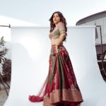 Nabha Natesh Instagram - hues of life. ft. Yours truly! : : : Outfit : @tanva_by_deepika Jewellery: @the_jewel_gallery @vcjew.ellers Styling : @sandhya__sabbavarapu @team_sandhya Photography : @puchi.photography Styling assistant : @styled_bysonali_ @styled_by_amer Hair : @crafted_hair_by_her Makeup : @kiranmakeup