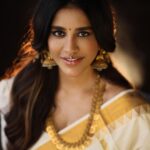Nabha Natesh Instagram - My first ever Onam saree !! It has a special place in my heart now ❤️ : : : : Jewellery - @navrathan1954 X @storystudiolive Stylist - @sandhya__sabbavarapu Assisted by - @sirichandana_medi @prekshadhakad_ Photography - @karteeksivagouni Hairstylist - @naidukavala Makeup - @makeupbyramakrishna