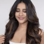 Nabha Natesh Instagram - #AD Monsoon season is something that I always look forward to every year! However, it also challenges our scalp conditions due to the sudden change in weather. Taking good care of your scalp is important as your skin care routine. I recently got my hands on the L’Oréal Professionnel Scalp Advanced Anti Discomfort range. It soothes, nourishes and hydrates the scalp. This L’Oréal Professionnel range has become my go-to to fight all monsoon related scalp concerns as scalp-care is the new self care! Get your own personalised range online or at your nearest L’Oréal Professionnel partnered salon today! #BreakTheCycle #NewStartAhead #ScalpAdvanced @lorealpro_education_india @lorealpro