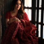 Nabha Natesh Instagram - The art of a glance… ft. whispering eyes : : : : Stylist - @sandhya__sabbavarapu Styling team - @team_sandhya @sirichandana_medi Photograper - @karteeksivagouni Management team - @karthik_peruru @aleen_aladnak