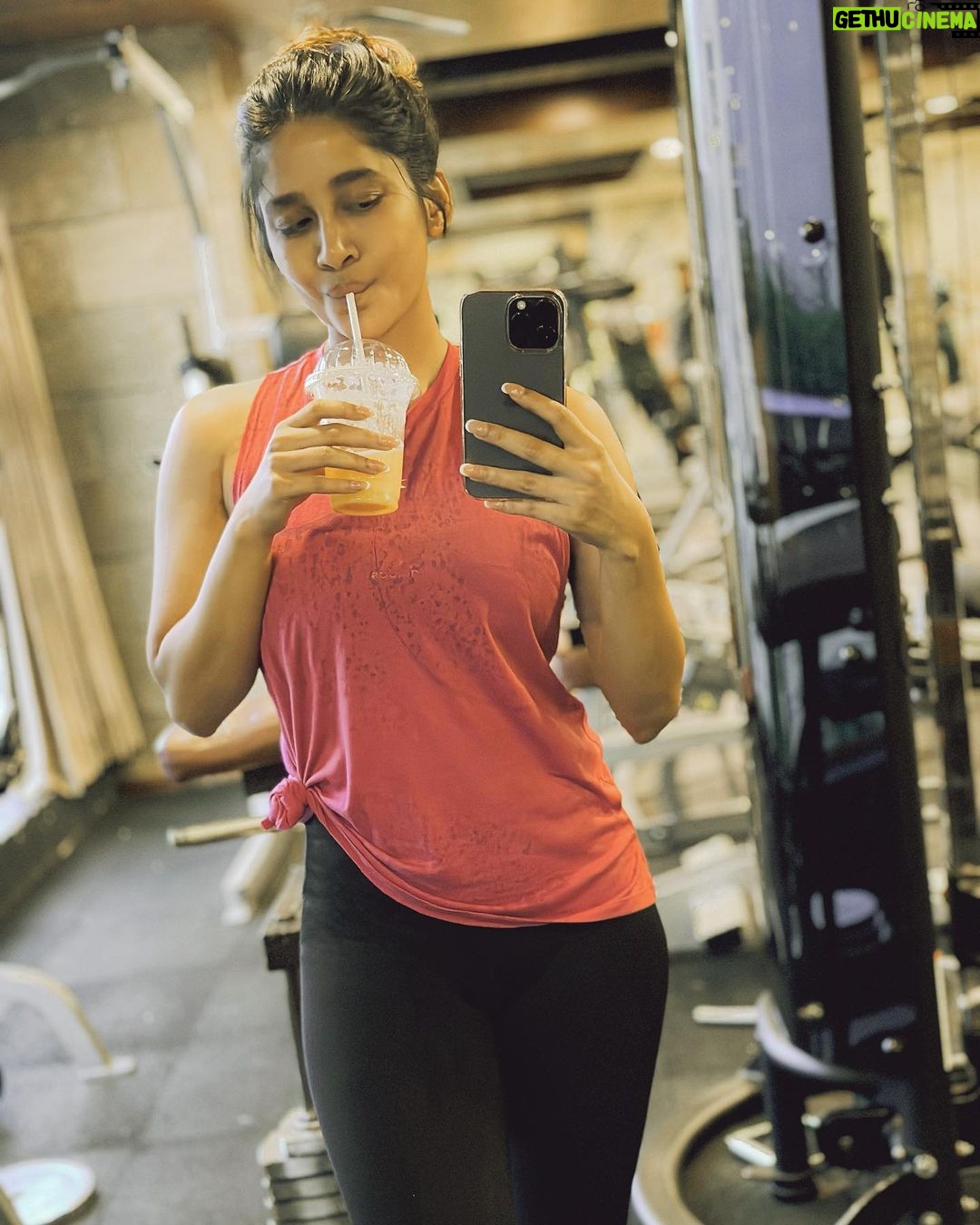Nabha Natesh Instagram - random Drama dump ! Ok bye !