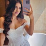 Nabha Natesh Instagram - my mirror knows my best angles ! 🤍