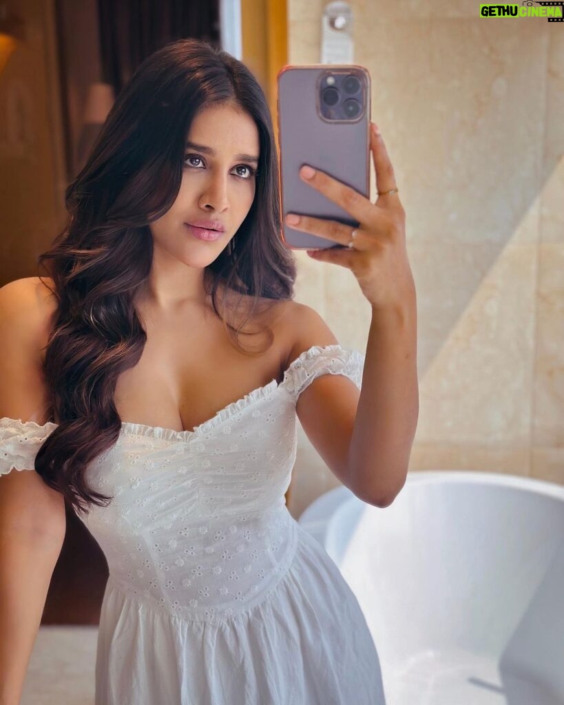 Nabha Natesh Instagram - my mirror knows my best angles ! 🤍