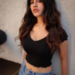 Nabha Natesh Instagram – 🖤
:
:
:
:

Photography : @pranav.foto 

Styling :@sandhya__sabbavarapu
@team_sandhya

Hair : @crafted_hair_by_her

Makeup : @nehabagga21 

Managed by : @theblinders.in