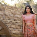 Nabha Natesh Instagram – Wishing everyone a happy Makara Sankranthi 🌿
:
:
:
:
:

Outfit: @anupellakuruofficial 
@talashahyderabad 
Styling: @sandhya_sabbavarapu @team_sandhya
Styling team: 
@styled_bysonali_
Photography: @mani_bobbili 
Managed by : @theblinders.in