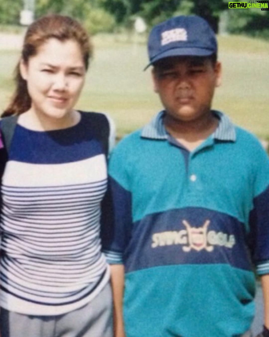 Nachat Juntapun Instagram - รักนะจ้า มนุษย์ป้าของฉัน ขอโทษที่ตอนเด็กดื้อนะจ้า อิอิ love u mommy