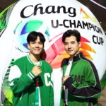 Nachat Juntapun Instagram - คิดถึงเพื่อนโอ้มากเลย ไม่เจอกันนาน กลับมาทั้งทีต้องเจอกันที่งานช้างเท่านั้น เชียร์บอลโลกจบไปแล้ว ขอชวนเพื่อนโอ้มาเชียร์บอลมหาลัยบ้าง นี่เลย!! Chang U-Champion Cup ที่ปีนี้พวกผม 2 คนและช้างมีรางวัลในฝัน จะพาน้องๆทีมแชมป์ไปสัมผัสประสบการณ์ระดับโลกถึงอังกฤษกับสโมสรเลสเตอร์ ซิตี้ ตั้งใจเตะกันน้าาา ผมกับเพื่อนโอ้เป็นกำลังใจให้ เพราะผมอยากไปอังกฤษแล้วโว้ยยย 🤣🤣🤣🤣🤣 ฝาก FC ทุกคนไปติดตามการแข่งขัน Chang U-Champion Cup และ ไปเล่นกิจกรรม ส่งเสียงเชียร์มหาวิทยาลัยของพวกเราได้ที่ Facebook : Chang World ช้างมีของรางวัลเจ๋งๆเพียบเลย ไปเล่นกันด้วยนะ! #ChangUChampionCup2023 #CheerChangUCC #ช้างฟุตบอลมหาวิทยาลัย
