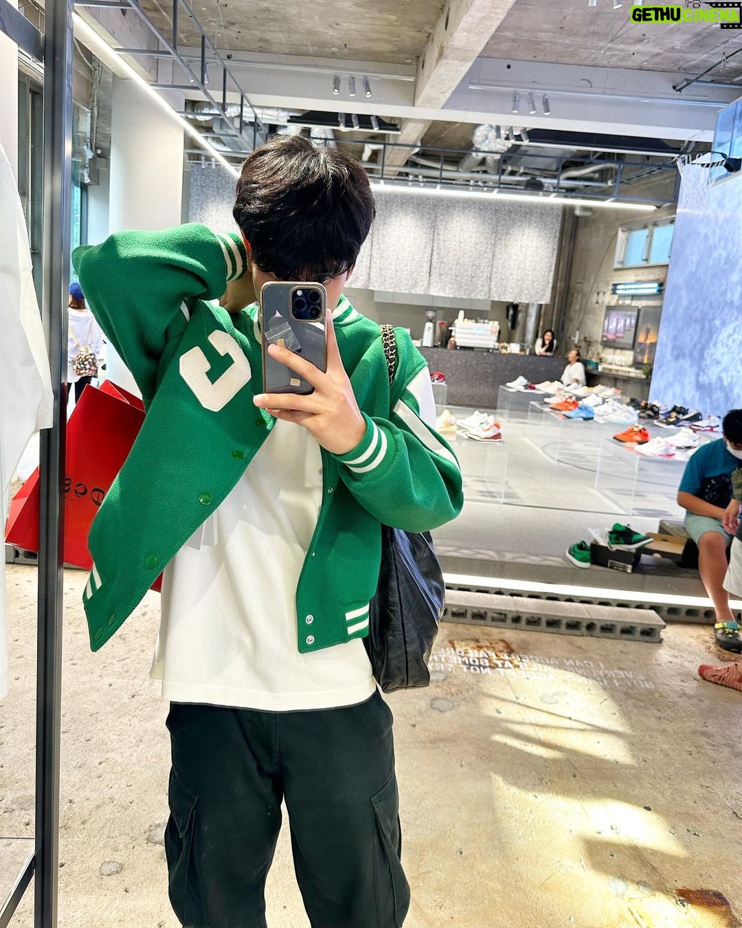 Nachat Juntapun Instagram - 🐽 Tokyo, Japan