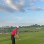 Nachat Juntapun Instagram - ⛳️ พ่อบอยจัดงาน ได้ดีมากๆ ครับ วันนี้ ชมหน่อย อิอิ ใกล้ถึงคริสต์มาส เเล้วมีของให้ผมไหมโก @koboykrush 🤗