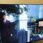 Nadia Toffa Instagram - Buongiorno ragazzi belli! Oggi verso le 16.25 Sarò ospite a @verissimotv .... se avete voglia ma soprattutto tempo mi trovate lì 🙏🏻🙏🏻💋 io finisco di lavorare alle iene e mi fiondo là 😃 guardate... quando due TOFFAS si abbracciano si sprigiona una magia speciale 💫 Io poi in trasmissione mi sono vestita come “la donna che visse due volte”! 🤣vi ricordate il film di Hitchcock??!Quando ero piccola lo davano sempre in tv… Lo so a memoria 🤦🏼‍♀️🙄 E poi coincidenza rete4 ieri lo trasmette (allego prova fotografica)🤷🏼‍♀️🤫 #buonagiornataatutti 💗 smakkkk grande 💋 a dopo 🙏🏻