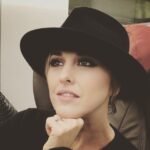 Nadia Toffa Instagram - #inviaggioperlavoro #leiene #buonaserata #treno Roma Capitale
