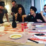 Nadia Toffa Instagram - Raviolata squisita con amici speciali ❤️ #agostoaMilano #rideresempre #buonaserata #raviolipromossi #mammachemangiata #viabbraccio Milan, Italy