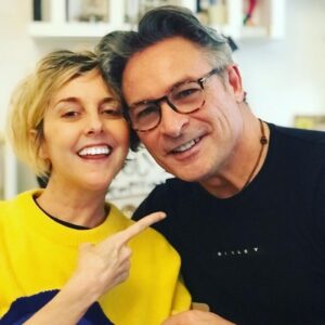 Nadia Toffa Instagram - Lui si chiama @dottfabrizio  un mio grande amico ma soprattutto un grande professionista; colui che mi ha letteralmente rimesso in piedi dopo l’intervento e la chemioterapia. La sua riabilitazione mi ha donato nuova linfa. Sapete bene che non ho interessi di alcun tipo ma dico sempre la pura e semplice verità. Grazie Fabrizio e buona serata a tutti
