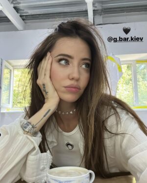 Nadya Dorofeeva Instagram - P e o p l e 🤍