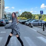 Nadya Dorofeeva Instagram - Вже сьогодні премʼєра європейського сезону @goloskrainy_official вмикайте @1plus1_ua о 21.00, дивитесь, заряджайтеся. Бо емоції – найцінніше, що є в житті💟 А поки ділюся бекстейджем цих чудових та приємних варшавських днів.