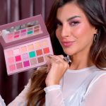 Nah Cardoso Instagram - Se não for pra criar produtos icônicos eu nem crio 🤷🏻‍♀️💜✨ #NahCardosobyBLZ #BelezaEmMovimento