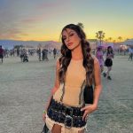 Nah Cardoso Instagram - 𝐒𝐓𝐀𝐑𝐓 𝐍𝐀 𝐑𝐄𝐓𝐑𝐎𝐒𝐏𝐄𝐂𝐓𝐈𝐕𝐀 𝟐𝟎𝟐𝟑 𝐋𝐎𝐎𝐊𝐒 𝐅𝐄𝐒𝐓𝐈𝐕𝐀𝐋&𝐒𝐇𝐎𝐖𝐒 ’ a partir de hoje vou relembrar alguns momentos do ano aqui no feed e la nos stories criei modelo de template para vocês postarem tambémmmm! 🖤 #tbt #retrospectiva #festival #outfit