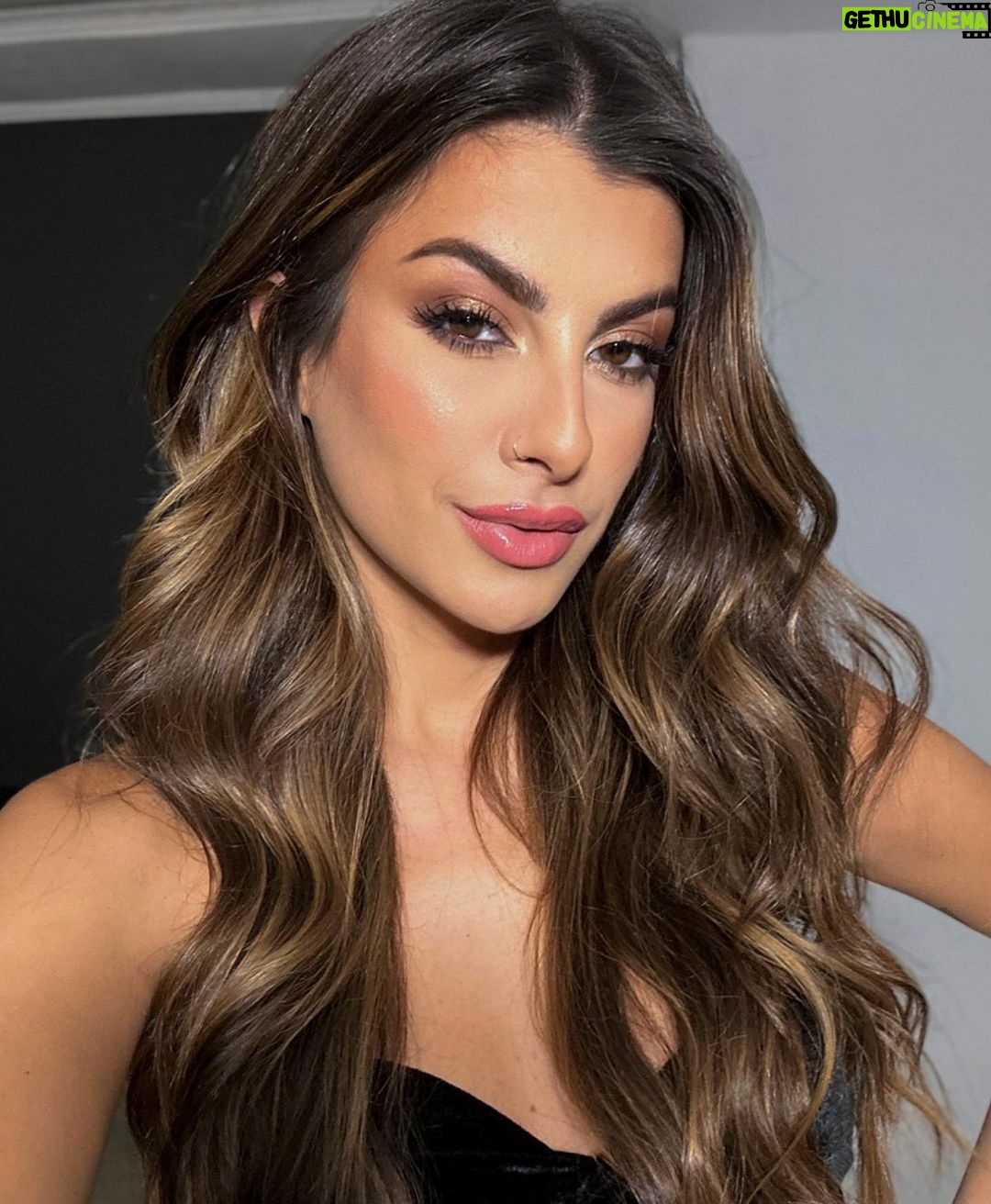 Nah Cardoso Instagram - ππ·πΎπΎππΈπ½πΆ π³π°π ~ essa make e esse cabelo = tΓ£o eu π€π₯π« SΓ£o Paulo, Brazil