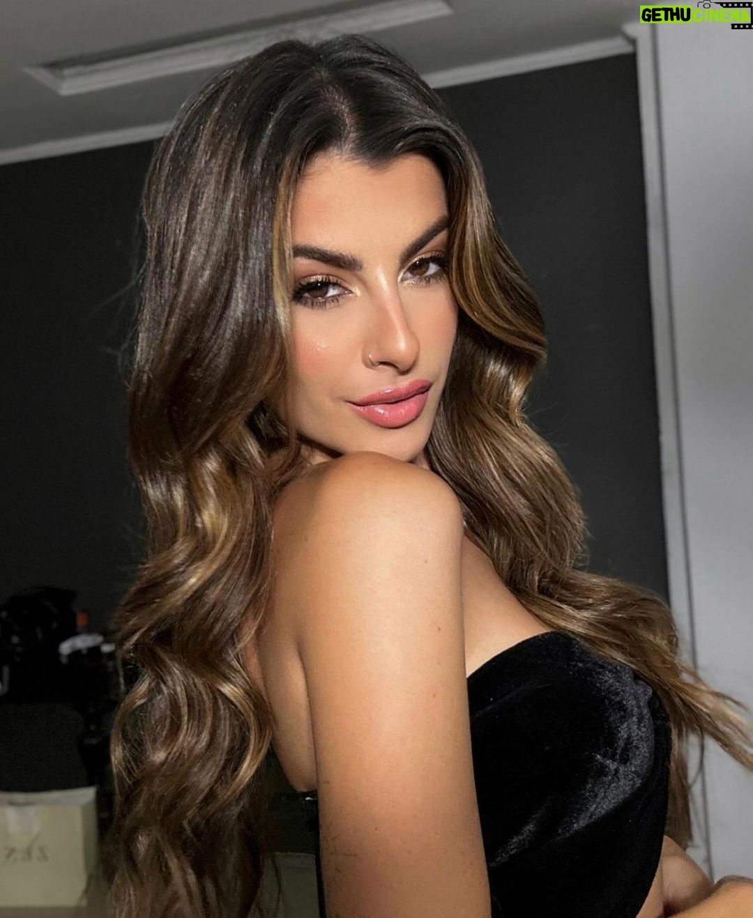 Nah Cardoso Instagram - ππ·πΎπΎππΈπ½πΆ π³π°π ~ essa make e esse cabelo = tΓ£o eu π€π₯π« SΓ£o Paulo, Brazil