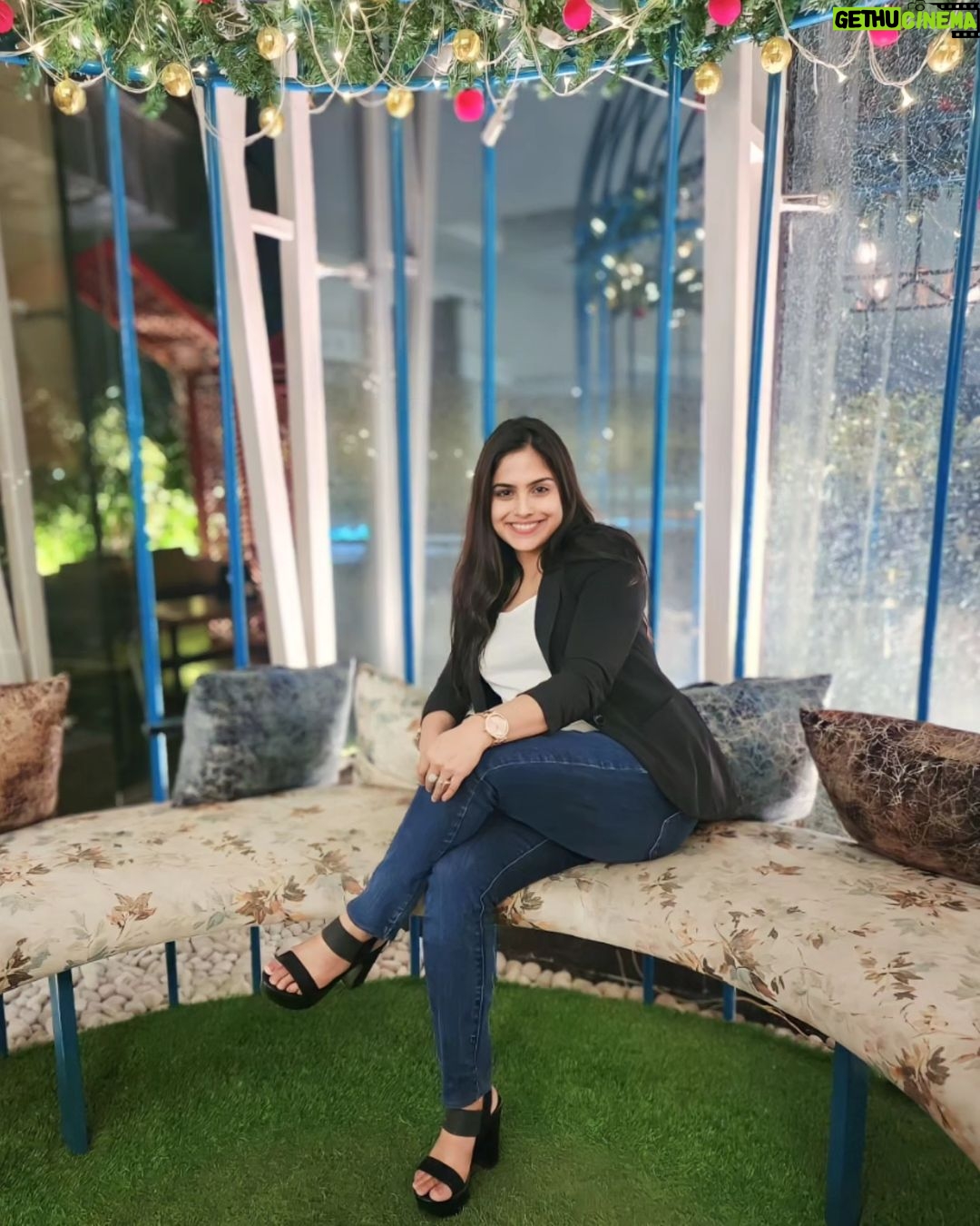 Naina Ganguly Instagram - Me time: sprinkling happiness into my life. πΌπ€