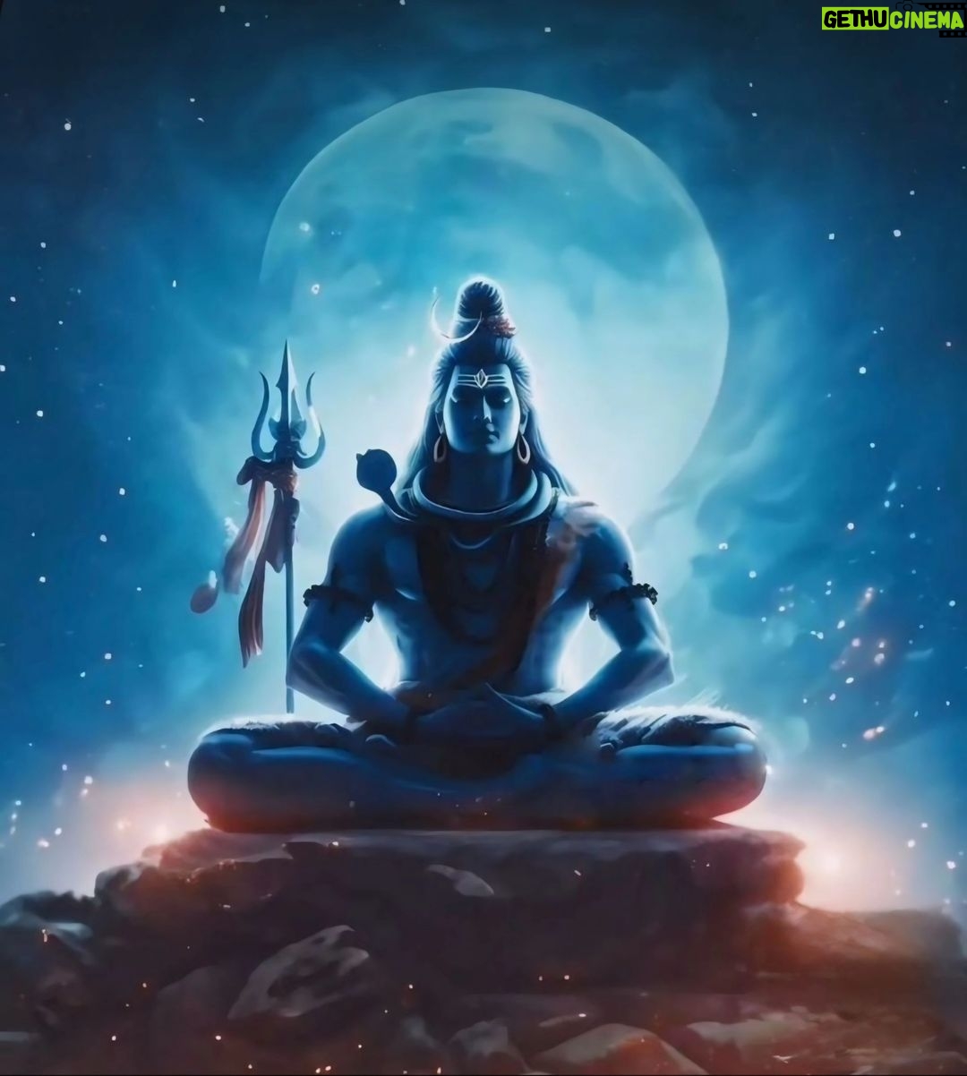 Naina Ganguly Instagram - Shiva's magnificence knows no bounds; He extends salvation to all. May His blessings forever accompany you. Happy Maha Shivratri. 🙏🌿