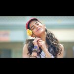 Naina Ganguly Instagram - Throwback to the good old days.❤️ Listen the title track of my song Beautiful.