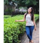 Naina Ganguly Instagram - "Hey, I know it's Monday. But it's also a new day and a new week. And in that lies a new opportunity for something special to happen." 💙💚