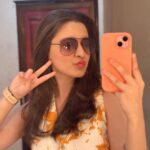 Naisha Khanna Instagram – Tumhe kaisi lagti hu?😋💛