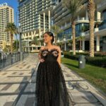Naisha Khanna Instagram - pictures you missed from #uae 🇦🇪👀 Dubai, United Arab Emirates
