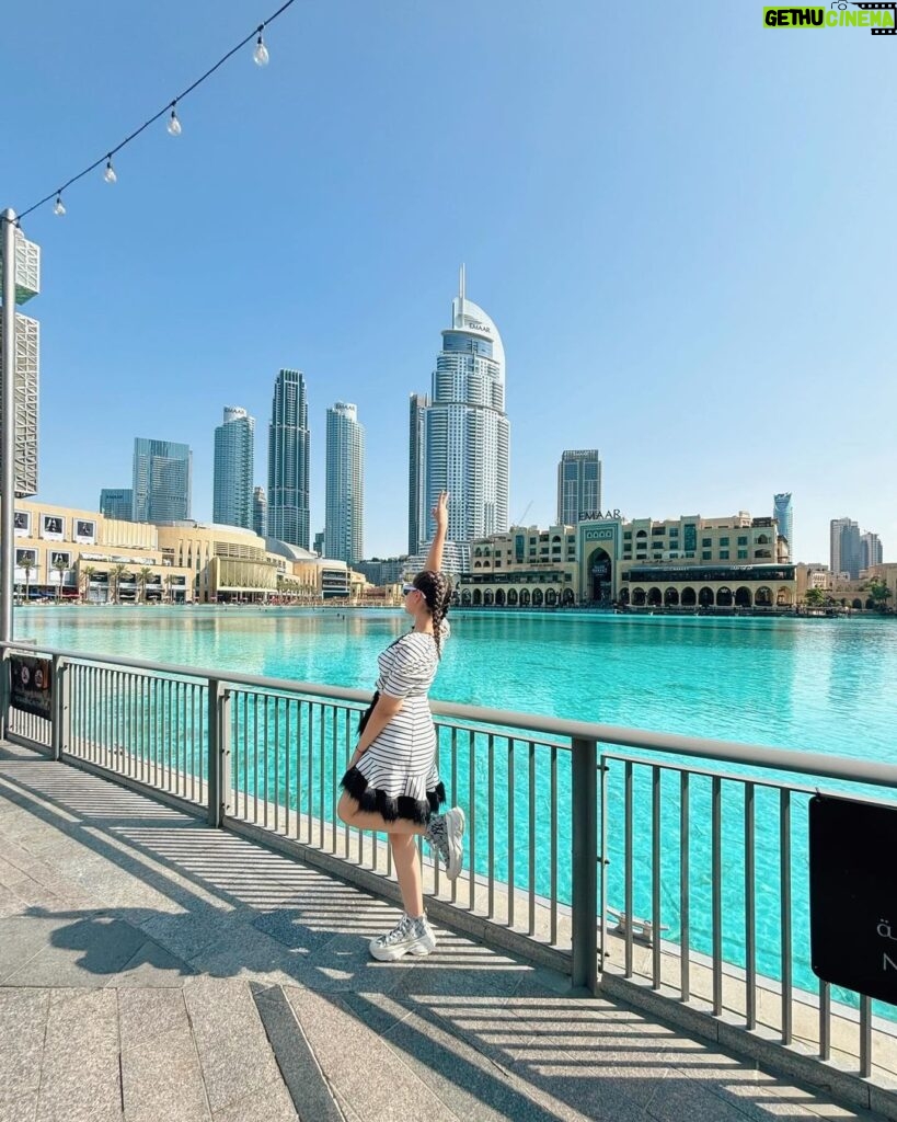 Naisha Khanna Instagram - 🤍☀🖇 wearing: @meeamifashion hair: @parasmakeover #dubai #uae #burjkhalifa #ootd Burj Khalifa,Dubai,U.A.E