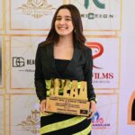 Naisha Khanna Instagram - young actress of the year❤️ can’t thank y’all enough :) 👗: @meeamifashion look: @debellaandbeau 📸: @ankitsahu8589 #fyp #collab #ootd #award #fame #outfitinspo #fashion #lookoftheday #awardwinning congratulations @majid_khann for winning the best talent manager of the year!