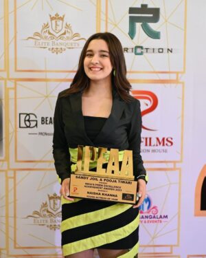 Naisha Khanna Instagram - young actress of the year❤️
can’t thank y’all enough :)

👗: @meeamifashion 
look: @debellaandbeau 
📸: @ankitsahu8589 

#fyp #collab #ootd #award #fame #outfitinspo #fashion #lookoftheday #awardwinning 

congratulations @majid_khann for winning the best talent manager of the year!